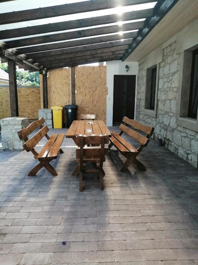 Cinege Vendeghaz Hotel Tolcsva Exterior foto